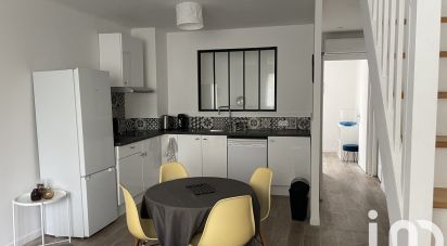 Appartement 3 pièces de 70 m² à Avignon (84000)