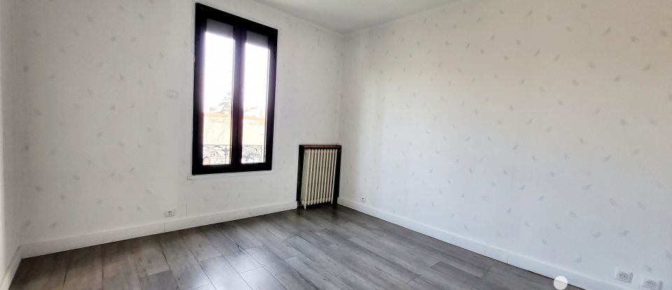 Maison traditionnelle 5 pièces de 120 m² à Argenteuil (95100)