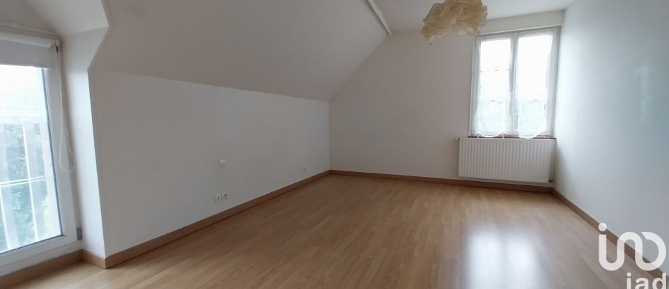 Town house 4 rooms of 93 m² in Brou (28160)