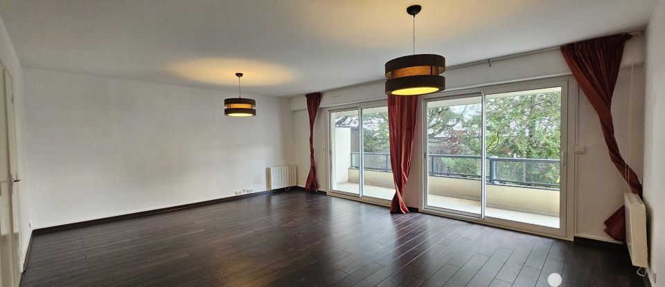 Apartment 3 rooms of 80 m² in Clermont-Ferrand (63100)