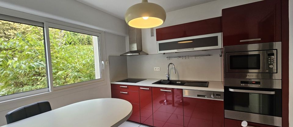 Apartment 3 rooms of 80 m² in Clermont-Ferrand (63100)