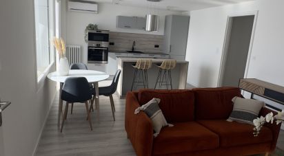 Appartement 3 pièces de 65 m² à Villefranche-sur-Mer (06230)