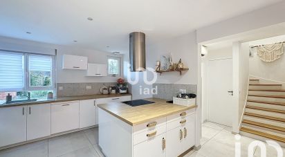 Maison 4 pièces de 112 m² à Pringy (77310)