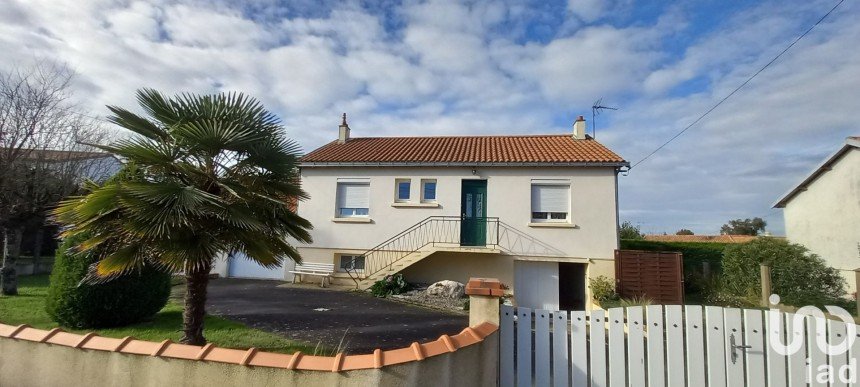 Maison 3 pièces de 78 m² à Beaurepaire (85500)