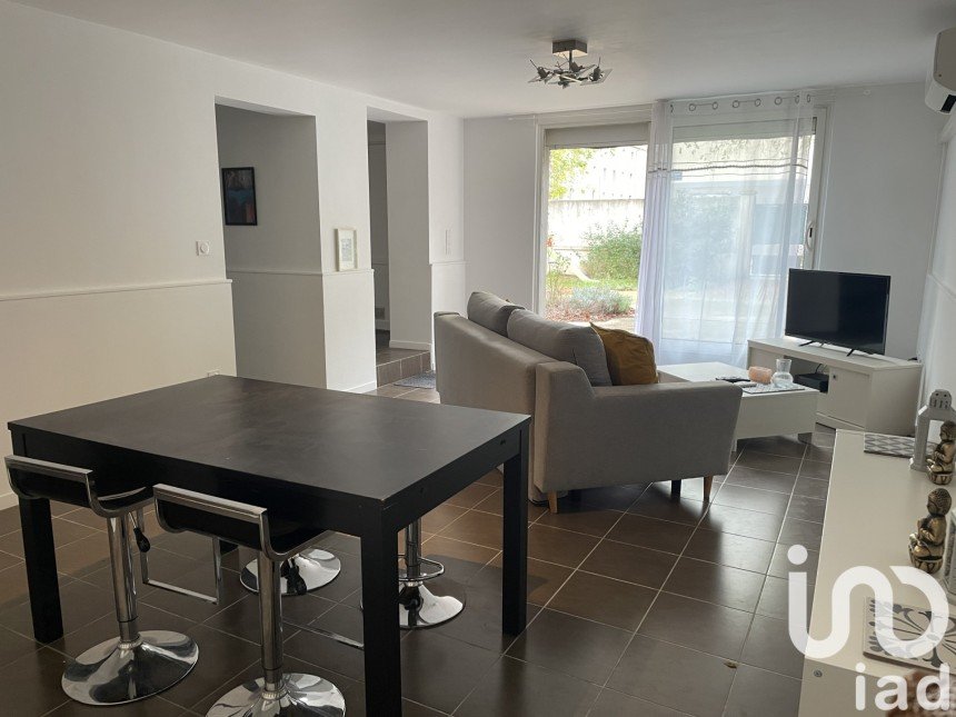 Appartement 4 pièces de 74 m² à Avignon (84000)