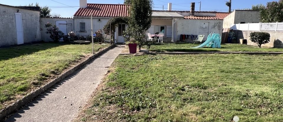 Maison traditionnelle 5 pièces de 105 m² à Saint-Mathurin (85150)