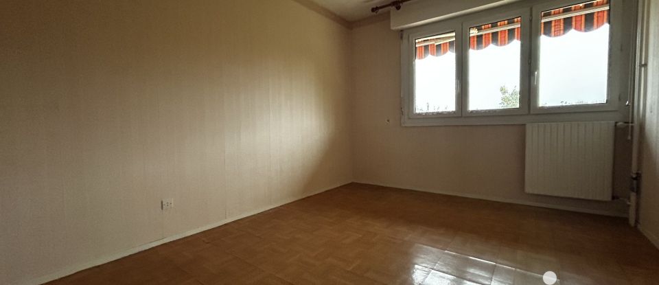 Apartment 4 rooms of 80 m² in Le Mans (72000)