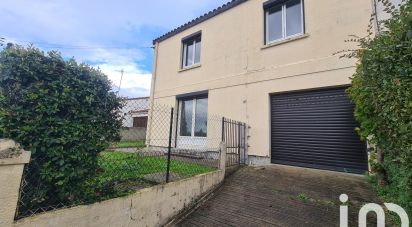 Traditional house 5 rooms of 95 m² in Chaniers (17610)