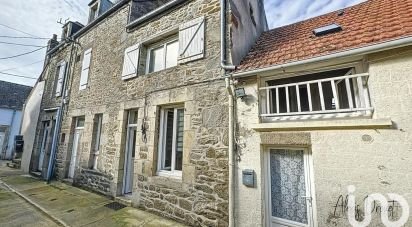 Immeuble de 220 m² à Saint-Vaast-la-Hougue (50550)