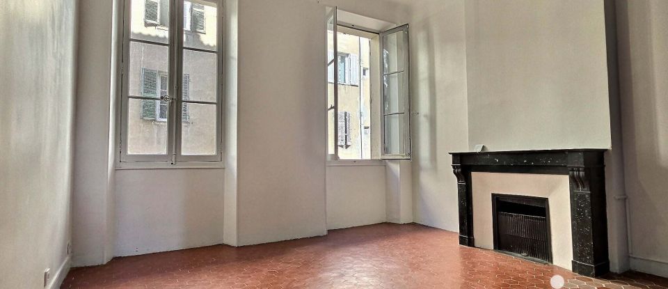 Appartement 4 pièces de 85 m² à Toulon (83000)