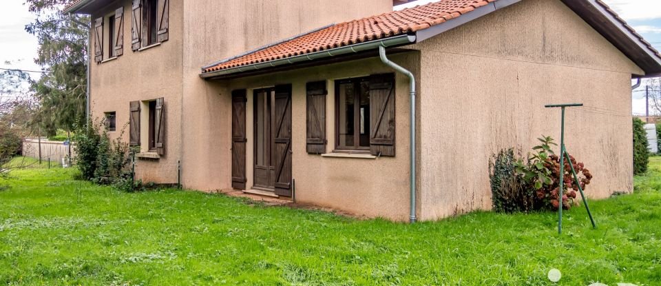 Maison 4 pièces de 93 m² à Peyzieux-sur-Saône (01140)