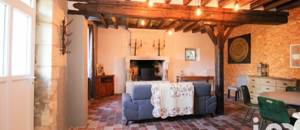 Country house 8 rooms of 230 m² in Pontlevoy (41400)