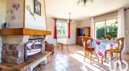 Traditional house 4 rooms of 102 m² in Issoire (63500)