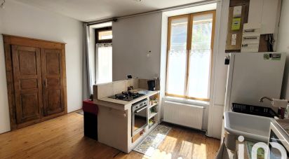 Maison 4 pièces de 75 m² à Saint-Chamond (42400)