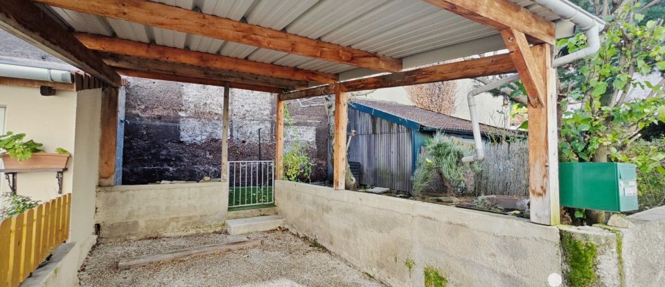 Maison 4 pièces de 75 m² à Saint-Chamond (42400)