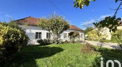 House 5 rooms of 130 m² in Sainte-Maure (10150)