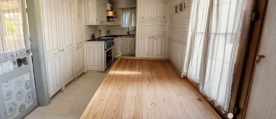 Maison 5 pièces de 130 m² à Sainte-Maure (10150)