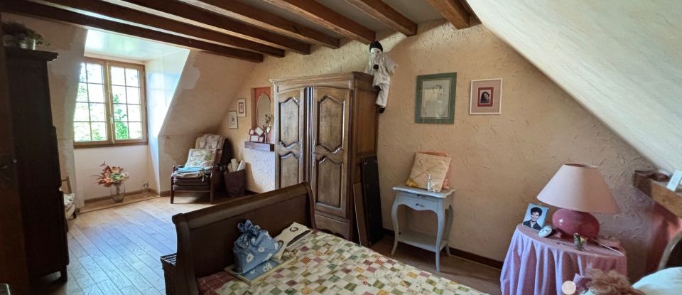 Traditional house 7 rooms of 174 m² in Bullion (78830)