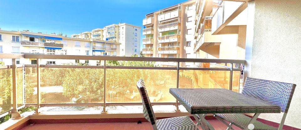 Studio 2 rooms of 27 m² in Fréjus (83600)