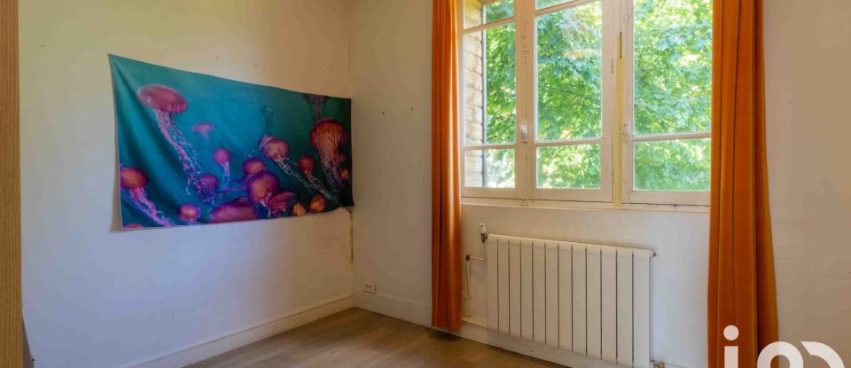 Maison 8 pièces de 175 m² à Vaux-sur-Seine (78740)