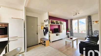 Apartment 3 rooms of 53 m² in Grenoble (38100)