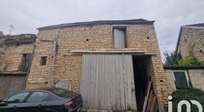 Barn conversion 1 room of 34 m² in Ancy-le-Franc (89160)