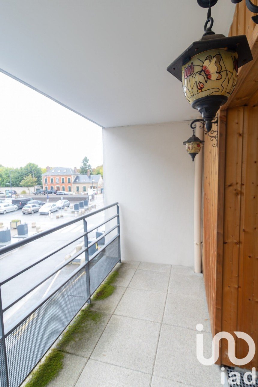 Appartement 2 pièces de 48 m² à Rosny-sur-Seine (78710)