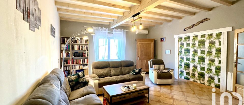 Farm 7 rooms of 165 m² in Donzère (26290)