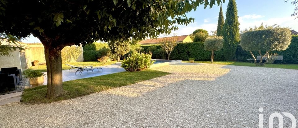 Farm 7 rooms of 165 m² in Donzère (26290)