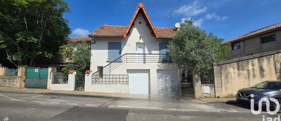 House 5 rooms of 106 m² in Carpentras (84200)