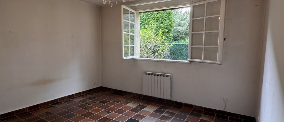 Appartement 5 pièces de 117 m² à La Roquette-sur-Siagne (06550)