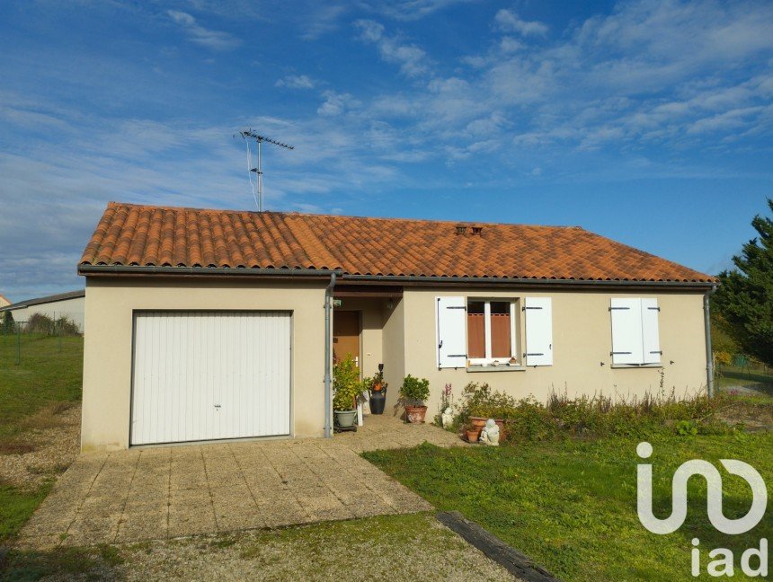 Maison 3 pièces de 71 m² à Usseau (86230)