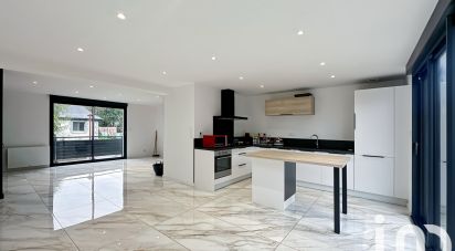 Maison 6 pièces de 119 m² à Bédée (35137)