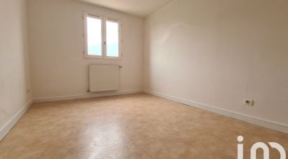 Maison traditionnelle 4 pièces de 83 m² à Rochefort (17300)