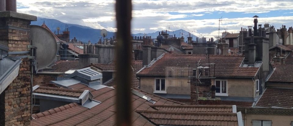 Apartment 1 room of 65 m² in Grenoble (38000)