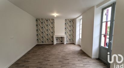 Town house 5 rooms of 103 m² in Montguyon (17270)