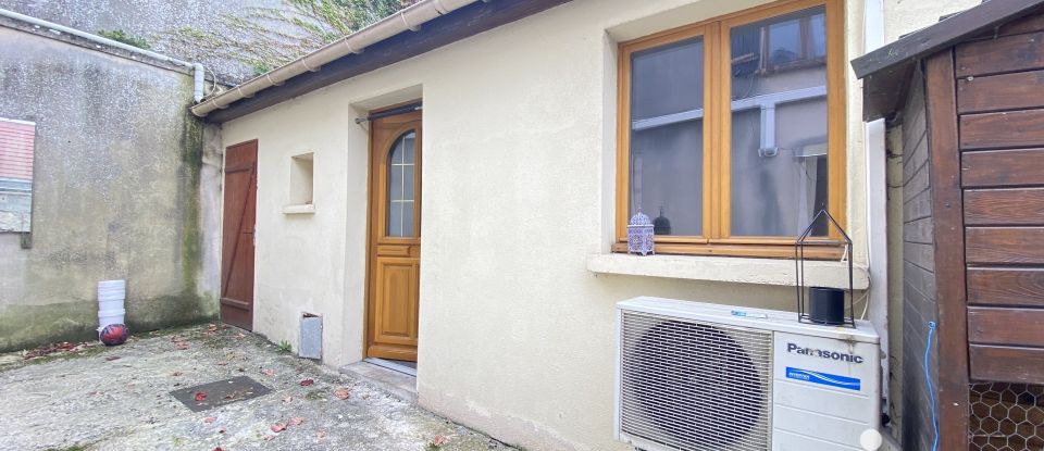 Maison de ville 5 pièces de 97 m² à Jossigny (77600)