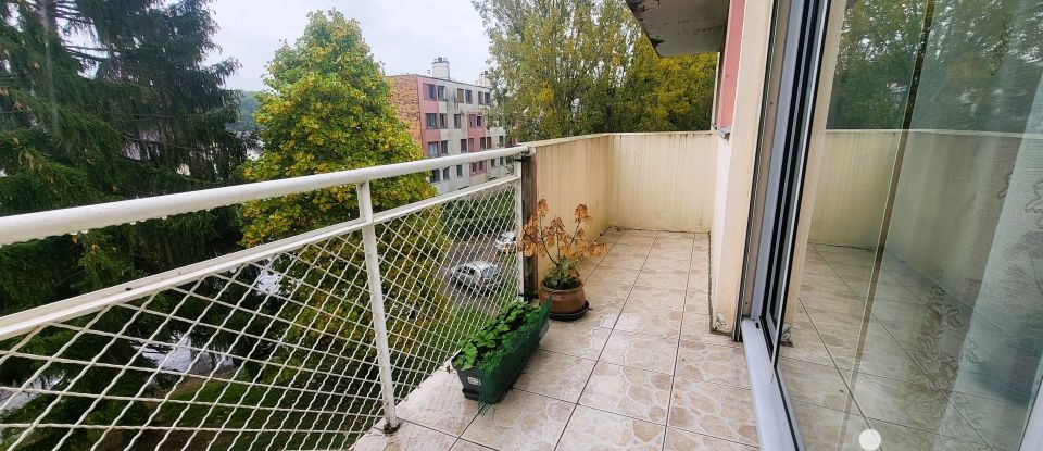 Apartment 4 rooms of 68 m² in Sarcelles (95200)