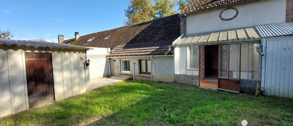 Maison de village 4 pièces de 80 m² à Cerisiers (89320)