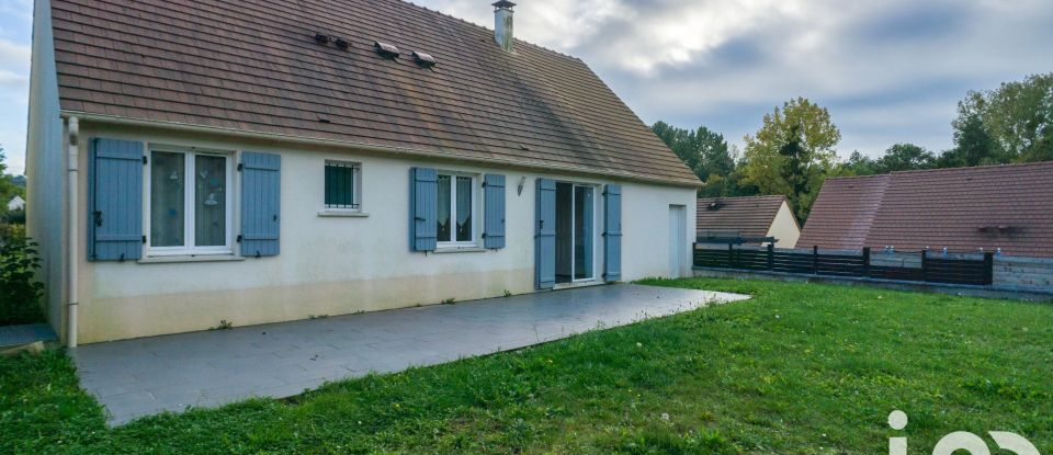 Maison 4 pièces de 89 m² à Fresnoy-la-Rivière (60127)