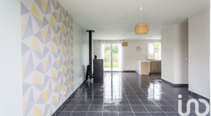 Maison 4 pièces de 89 m² à Fresnoy-la-Rivière (60127)