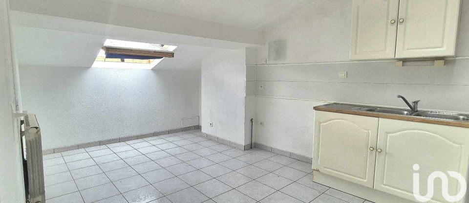 Apartment 2 rooms of 37 m² in Roanne (42300)