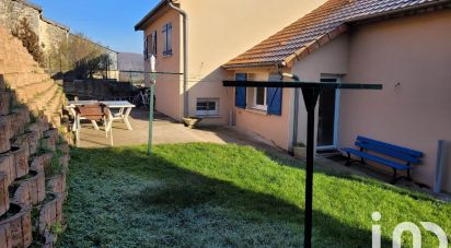 Maison 6 pièces de 142 m² à Ugny-sur-Meuse (55140)