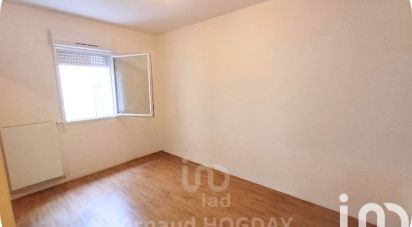 Apartment 2 rooms of 45 m² in Angers (49100)