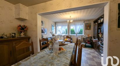 House 6 rooms of 106 m² in Noyelles-sous-Lens (62221)