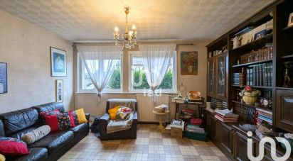 House 6 rooms of 106 m² in Noyelles-sous-Lens (62221)