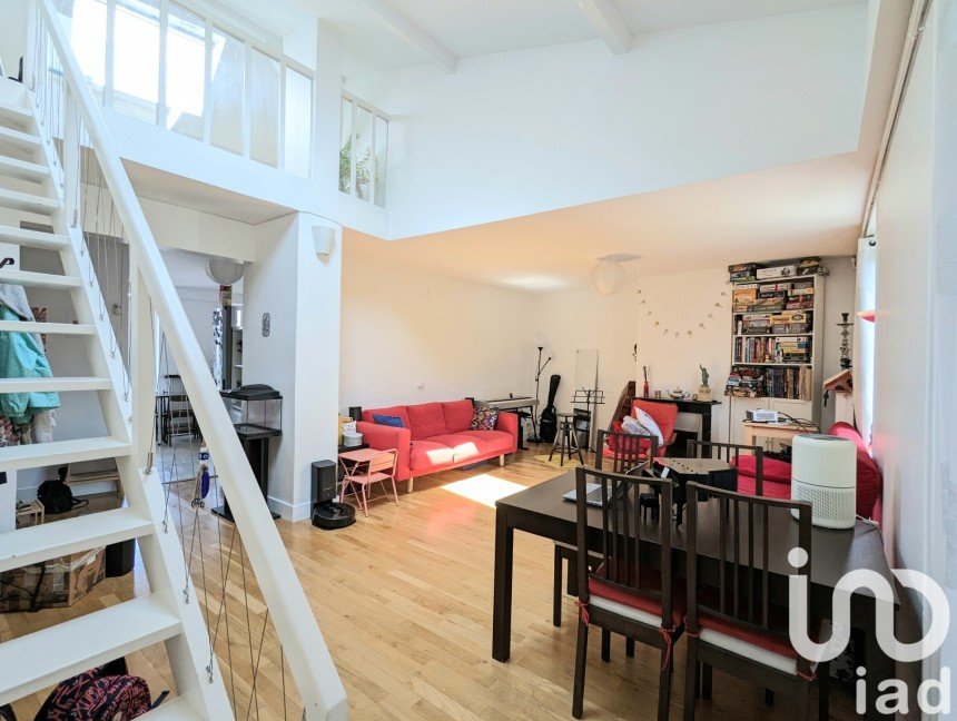 Duplex 4 rooms of 90 m² in Paris (75012)