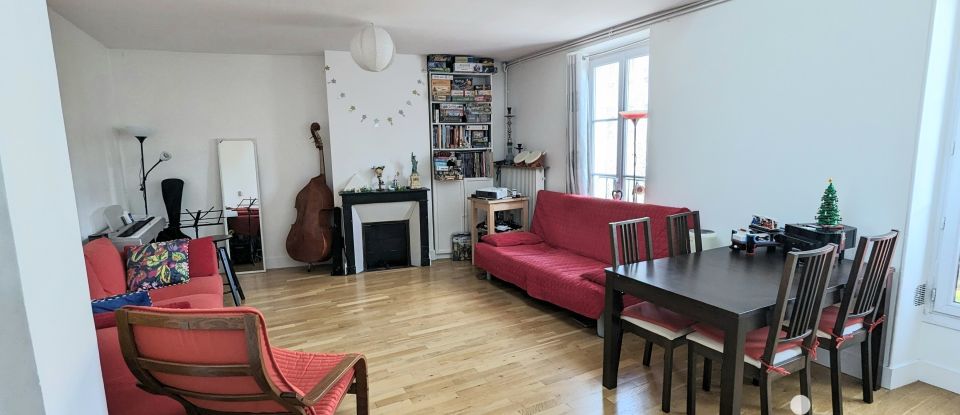 Duplex 4 rooms of 90 m² in Paris (75012)