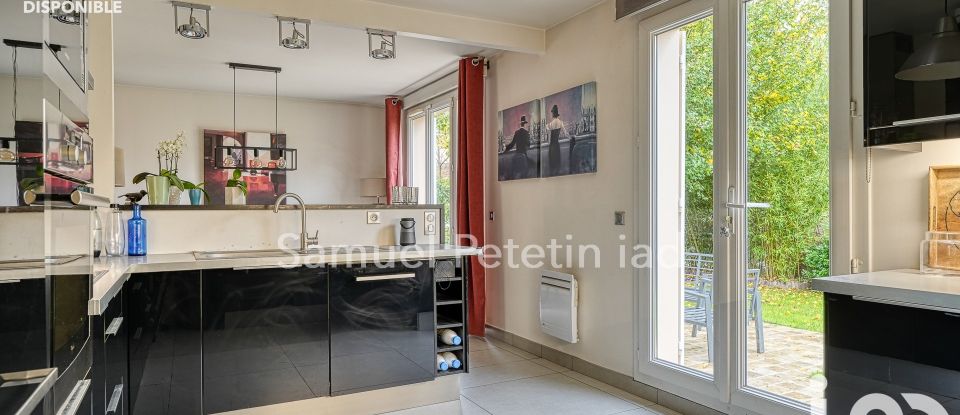 Maison 7 pièces de 163 m² à Montesson (78360)