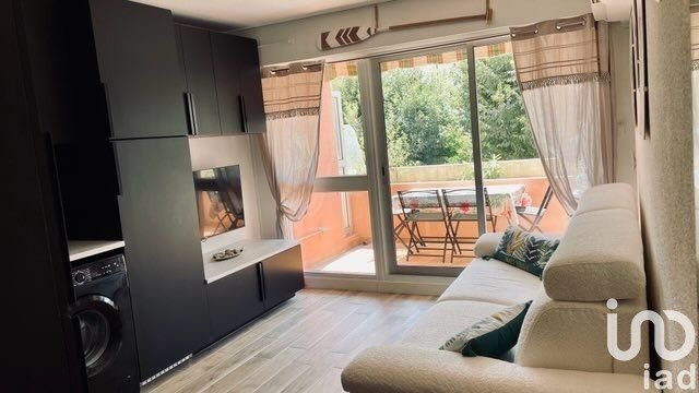 Appartement 1 pièce de 24 m² à Le Lavandou (83980)